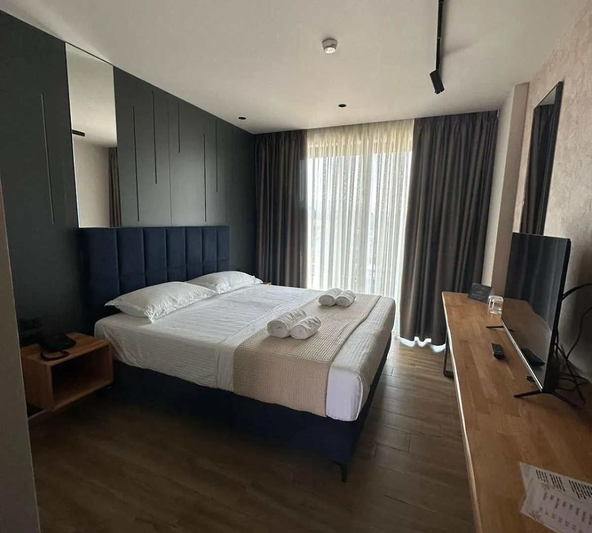 ****  Azura Ksamil Hotel Albania