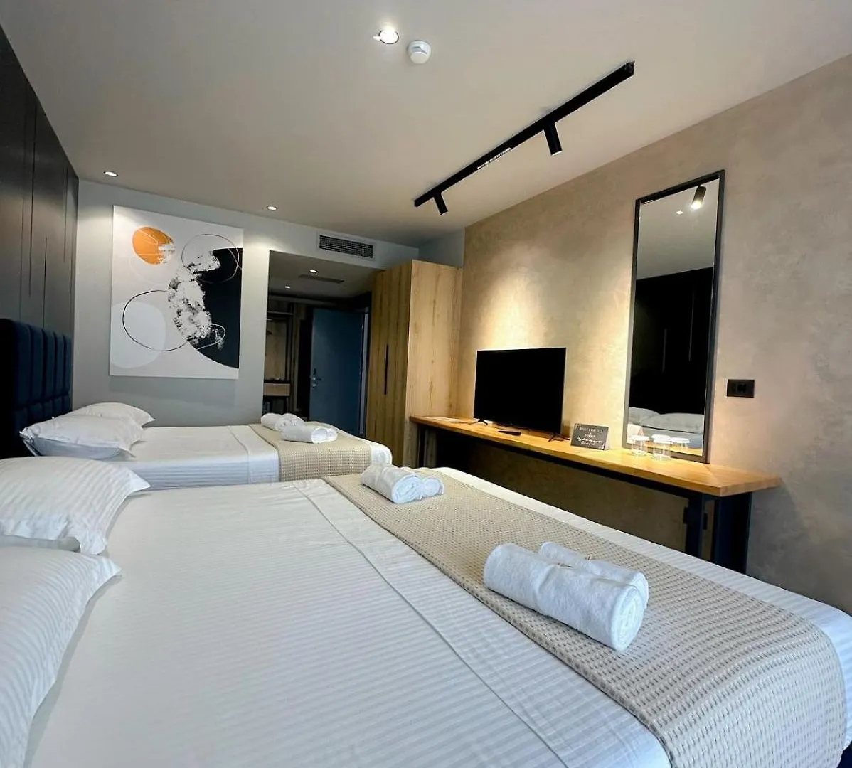 Azura Ksamil Hotel